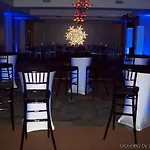 Holiday Inn Madison At The American Center By Ihg 